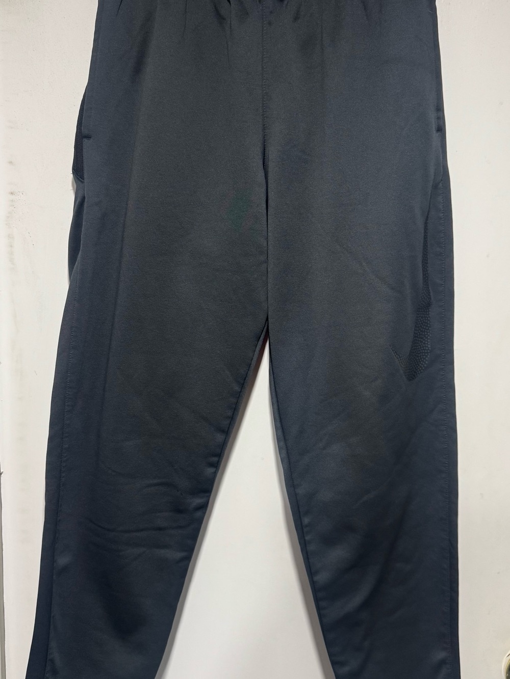 Nike Men's Black Performance Jogger Pants